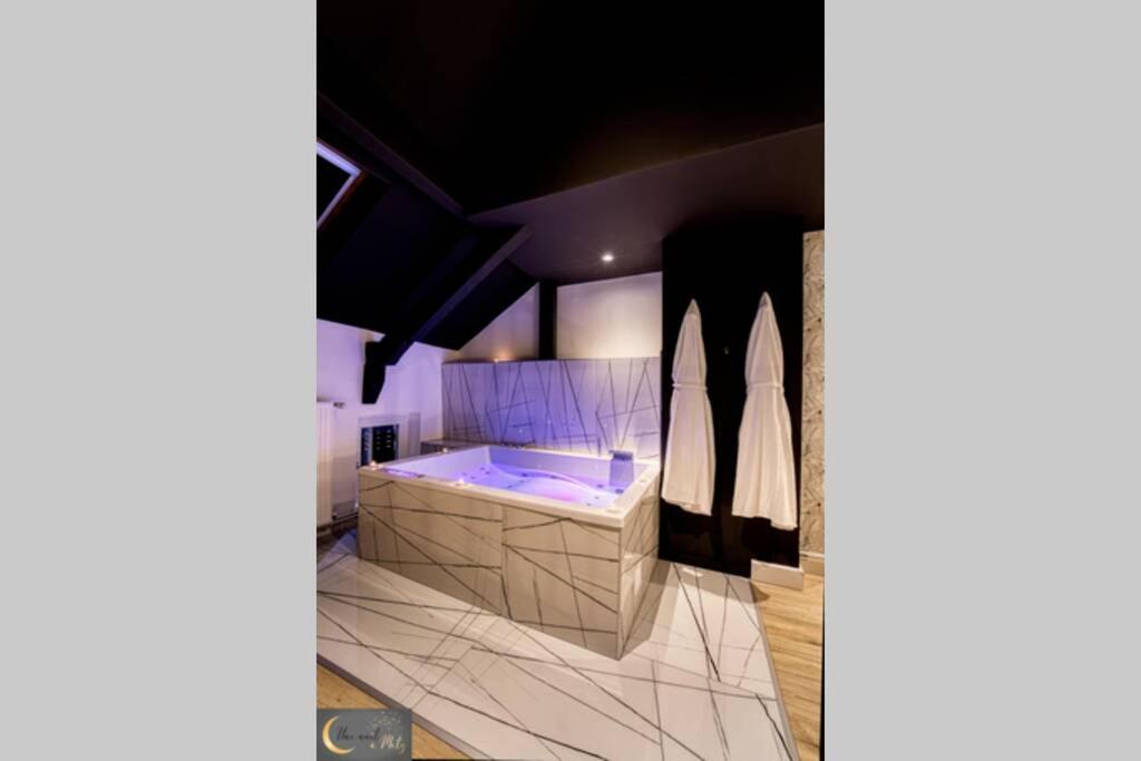 Le Loft Spa Au Coeur De Mety Exteriér fotografie
